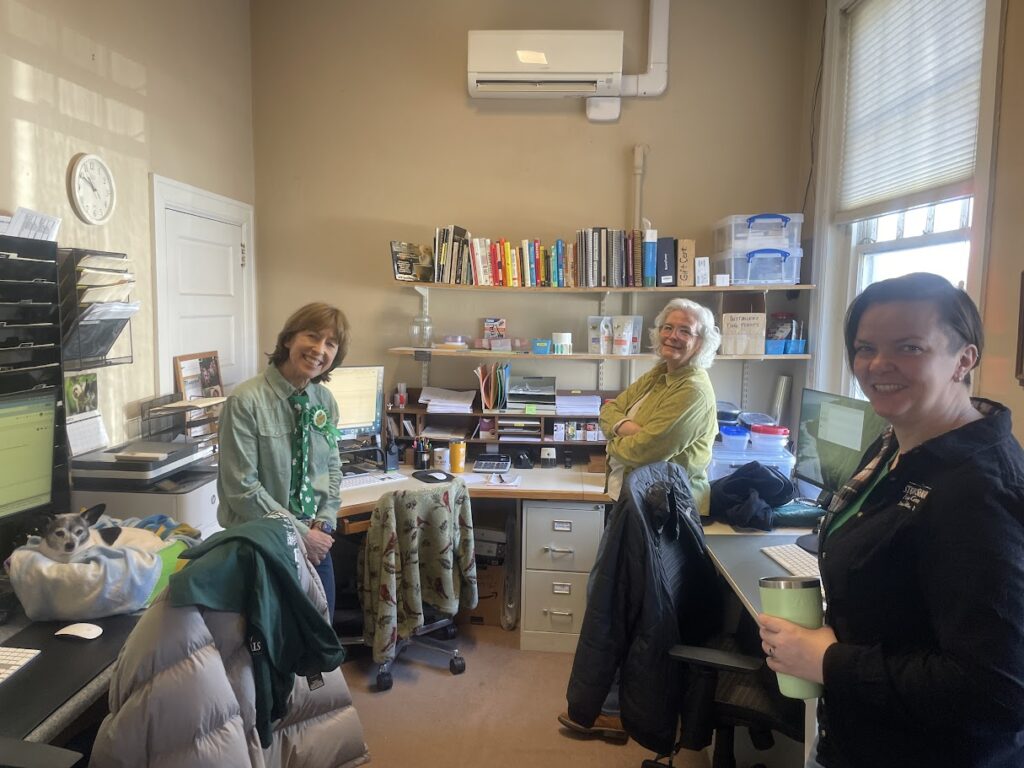 the stove shop office team