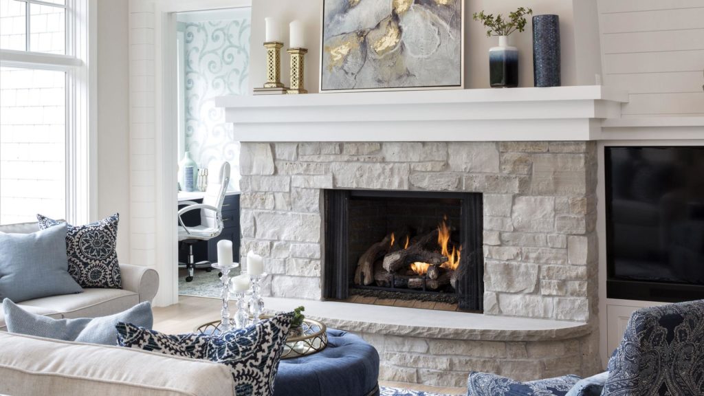Heat & Glo Phoenix 42 gas fireplace