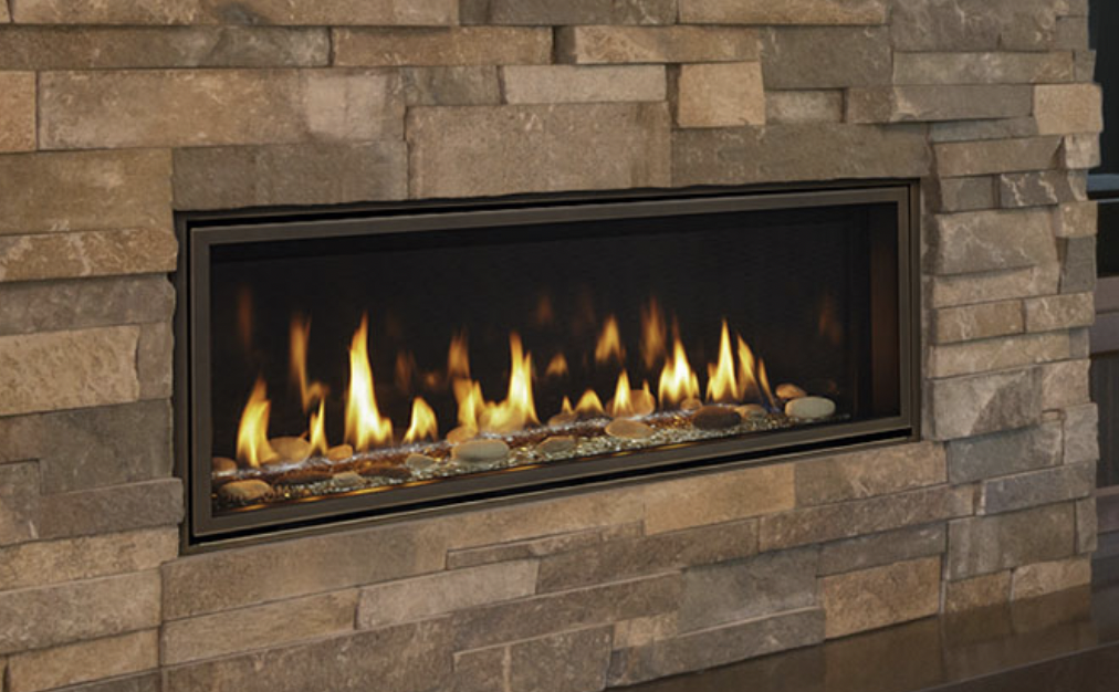 Majestic Echelon II 48 gas fireplace
