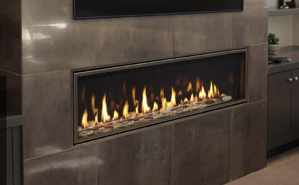 Majestic Echelon II 72 gas fireplace