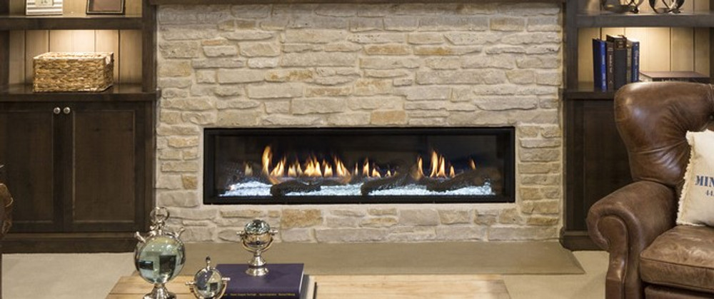 Heat & Glo Mezzo 72 gas fireplace
